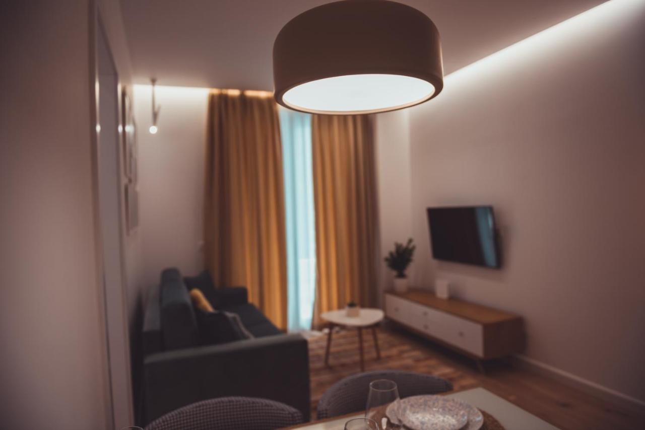 Tam Centre Luxury Serviced Apartments Тирана Екстер'єр фото