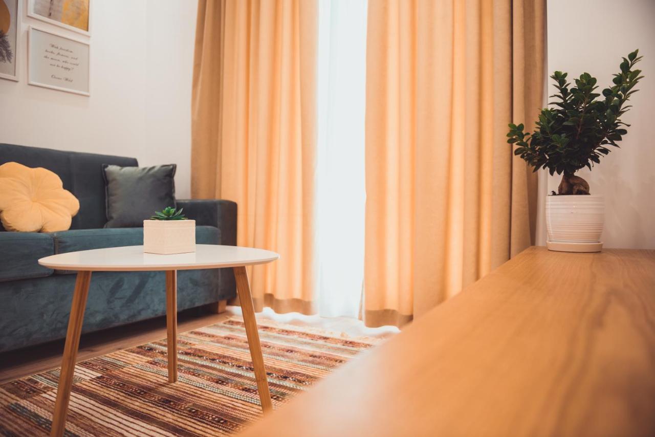 Tam Centre Luxury Serviced Apartments Тирана Екстер'єр фото