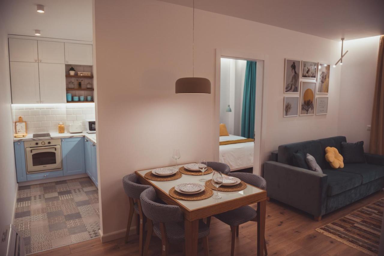 Tam Centre Luxury Serviced Apartments Тирана Екстер'єр фото