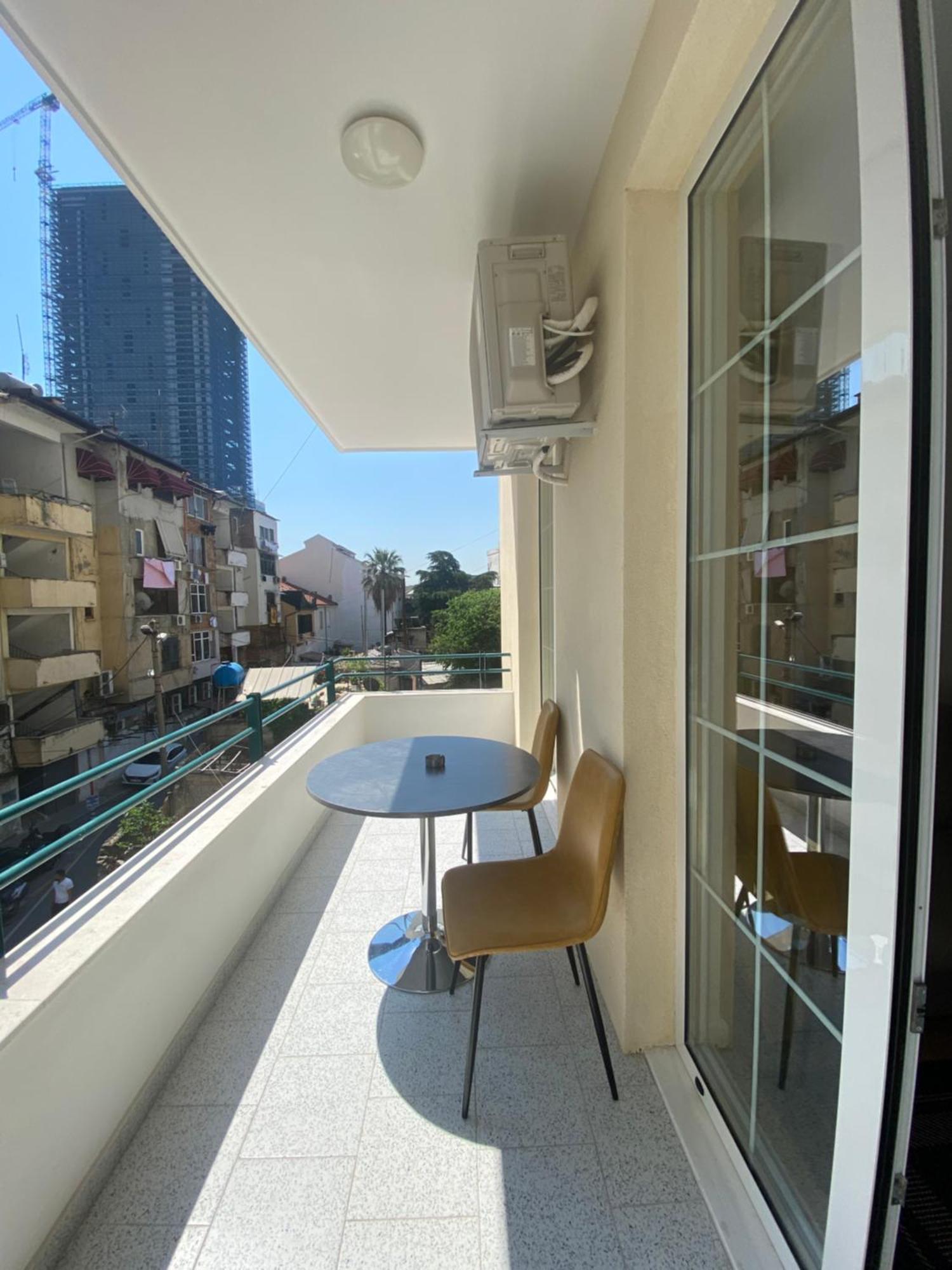 Tam Centre Luxury Serviced Apartments Тирана Екстер'єр фото